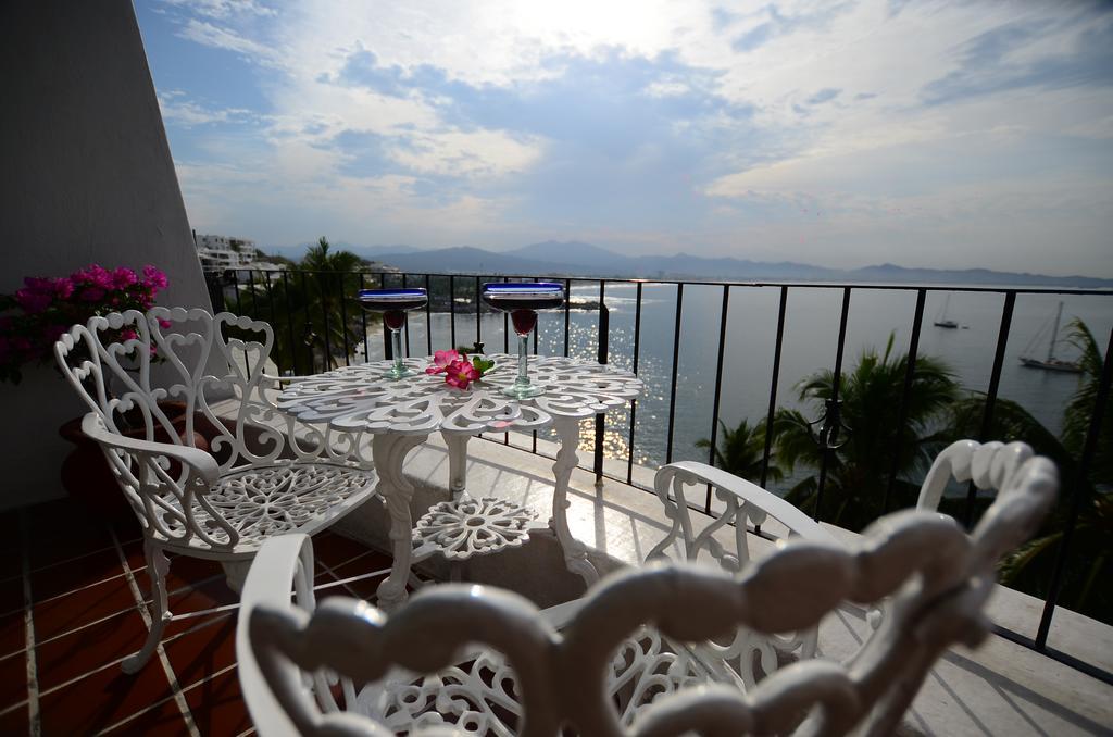 Dolphin Cove Inn 만사니요 외부 사진